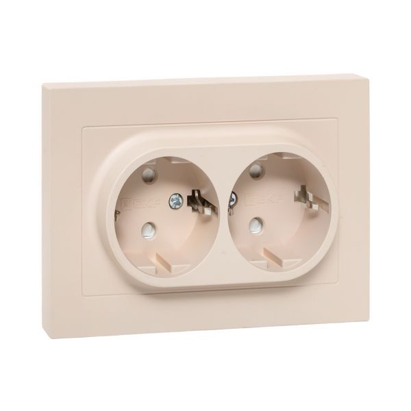 розетка 2-м сп эпика 16а с заземл. защ. шторки с рамкой механизм крем. ekf up1-soi-211 от BTSprom.by