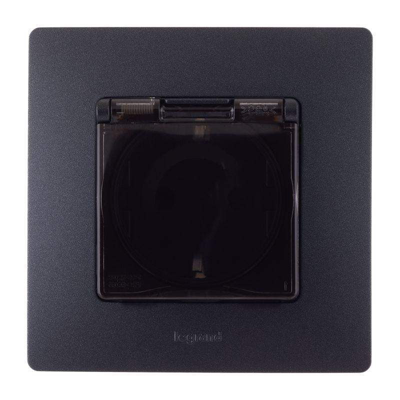  Розетка 1-м СП Etika 16А IP44 250В с заземл. со шторками с защ. крышкой безвинтов. зажимы антрацит IEK 672626 фото в каталоге от BTSprom.by