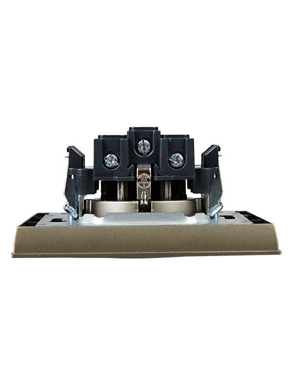  Розетка СП BRITE РСР14-1-0-БрШ 16А в сборе с заземл. защ. шторки шампань IEK BR-R14-16-K37-F фото в каталоге от BTSprom.by