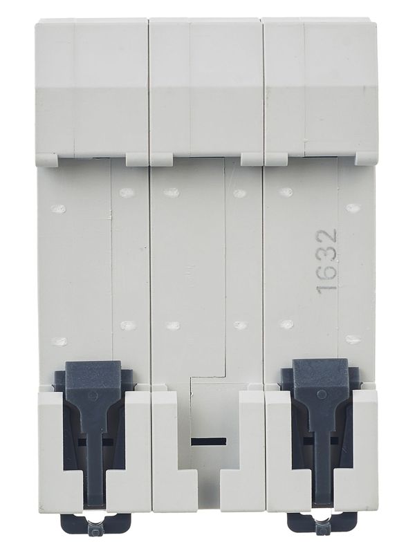  Выключатель автоматический модульный 3п C 32А 4.5кА ВА47-29 GENERICA MVA25-3-032-C фото в каталоге от BTSprom.by