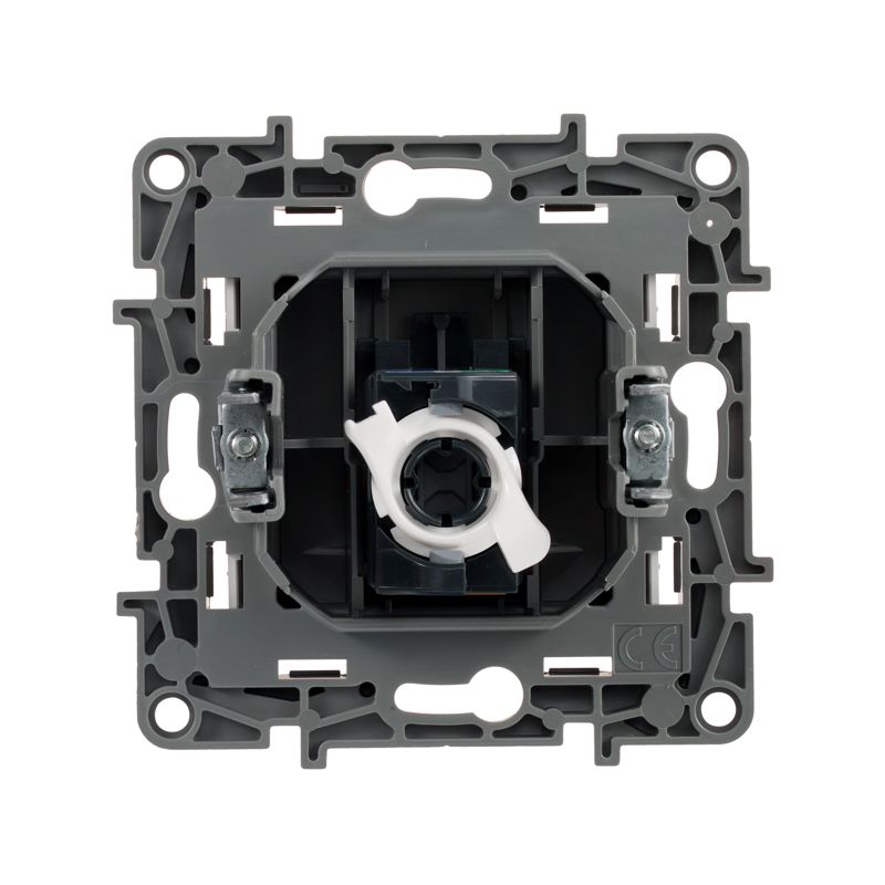  Розетка компьютерная СП Etika RJ45 кат.6 UTP сл. кость IEK 672353 фото в каталоге от BTSprom.by