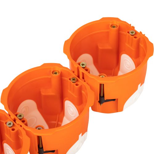  Коробка установочная универсальная 71х65мм для твердых и полых стен саморез. KUU-71-65-unibox оранж. ЭРА Б0061062 фото в каталоге от BTSprom.by