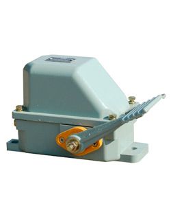 выключатель концевой ножной нв-701 у2 рычаг с 1-ой педалью 10а ip54 2 эл. цепи электротехник et009409 от BTSprom.by