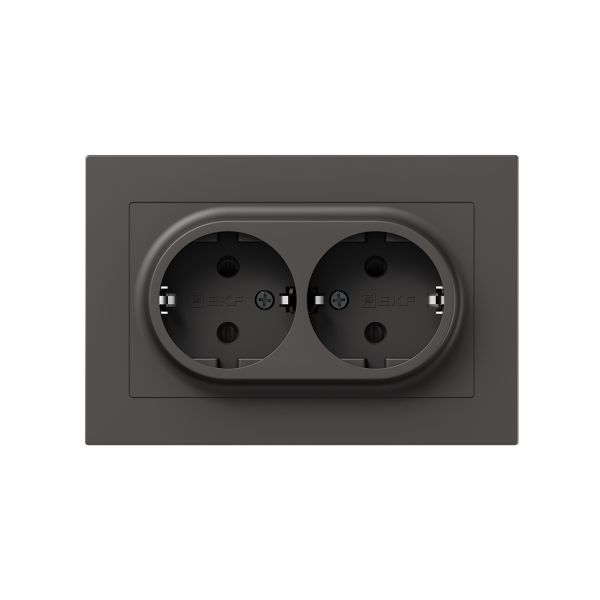 розетка 2-м сп эпика 16а с заземл. защ. шторки с рамкой механизм мокко ekf up1-som-211 от BTSprom.by