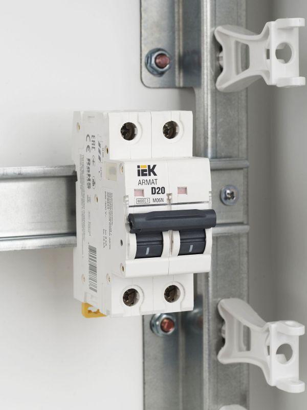  Выключатель автоматический модульный 2п D 20А M06N ARMAT IEK AR-M06N-2-D020 фото в каталоге от BTSprom.by