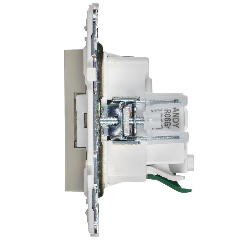  Розетка SKANDY 16А с заземл. защ. шторки безвинт. крепл. SK-R06B беж. IEK SK-R14-16-1-K10 фото в каталоге от BTSprom.by