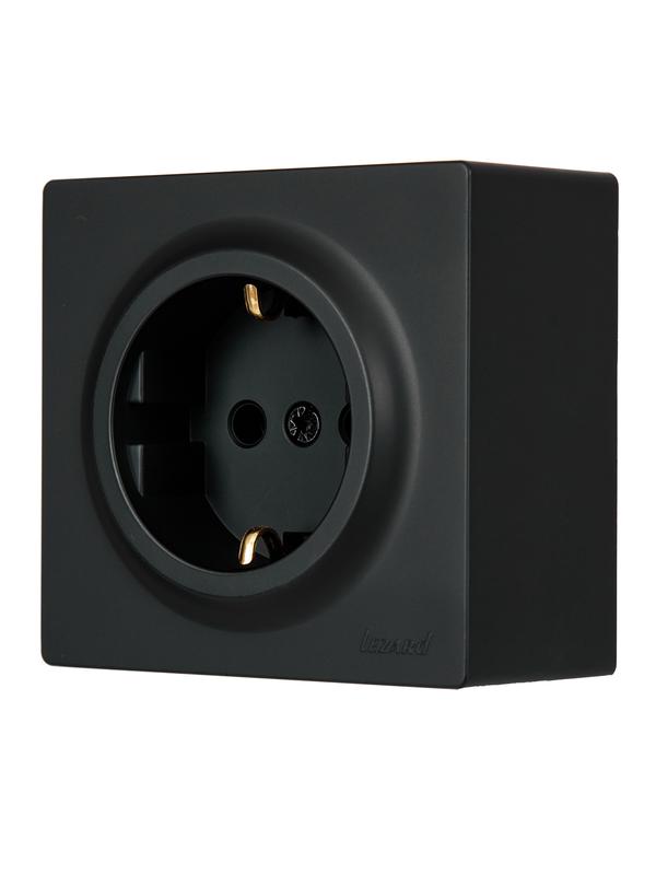  Розетка 1-м ОП LETO с заземл. ПБТ черн. бархат LEZARD 752-4200-122B фото в каталоге от BTSprom.by