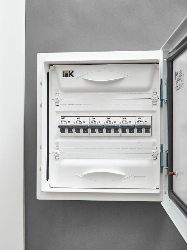  Выключатель автоматический модульный 2п B 2А M06N ARMAT IEK AR-M06N-2-B002 фото в каталоге от BTSprom.by