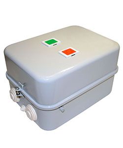 пускатель электромагнитный пм12-063261 у3 в 63а 220в/50гц 2но+2нз ip40 нереверсивный с реле ртт-231 53.5-63.0а в корпусе с кнопками пуск + стоп + r электротехник et000169 от BTSprom.by