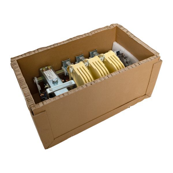  Контактор КТ-6023 160А кат. 380В AC 3НО+3НЗ EKF kt6023-380 фото в каталоге от BTSprom.by