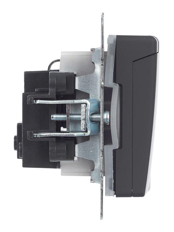  Розетка BRITE РСбш10-3-44-БрГ 16А IP44 с заземл. защ. шторки с крышкой механизм графит IEK BR-R16-16-44-K53 фото в каталоге от BTSprom.by