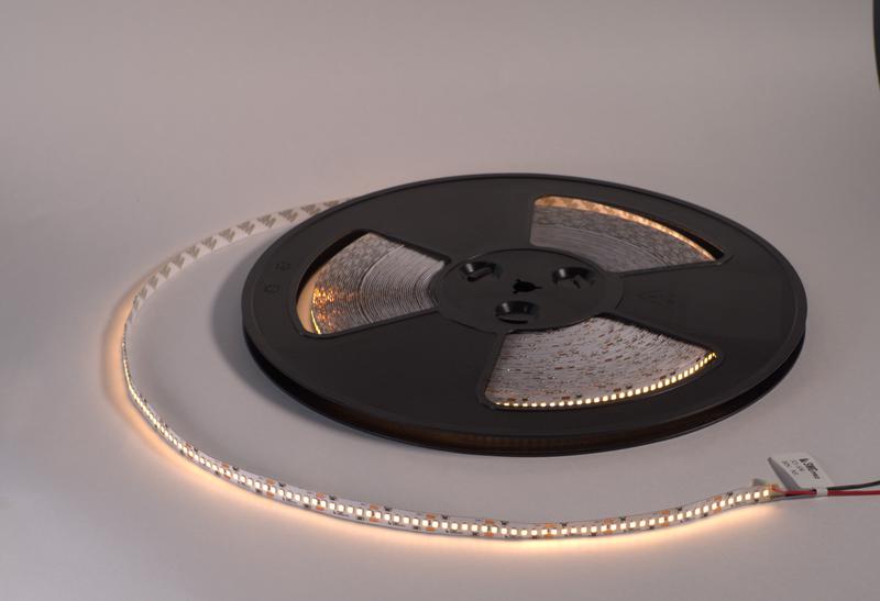лента потолочная smd2835 204 led/м 22 вт/м 24в ip20 тепл. бел. (уп.30м) swg pro 00-00007434 от BTSprom.by