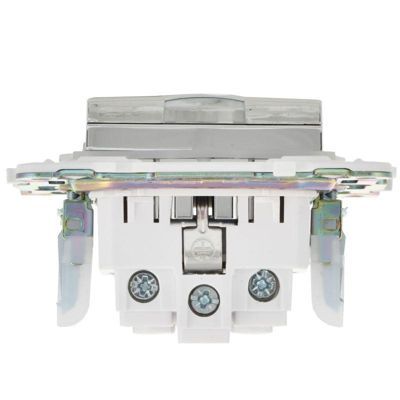  Розетка 1-м SKANDY 16А IP44 с заземл. защ. шторки с крышкой SK-R11N никель IEK SK-R16-16-44-K50 фото в каталоге от BTSprom.by