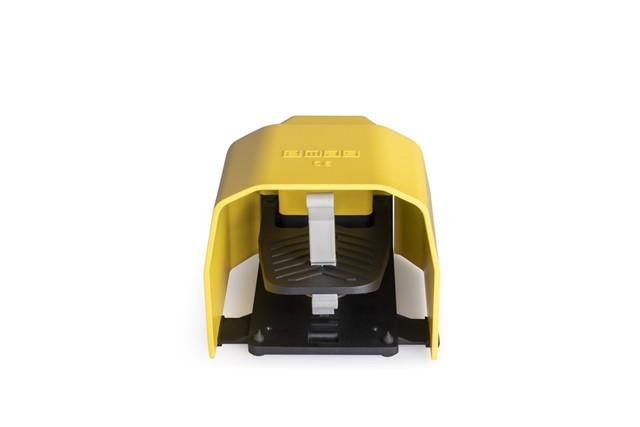 педаль с защитной крышкой две скорости (2x(1но+1нз)) emas pdks11gx20 от BTSprom.by