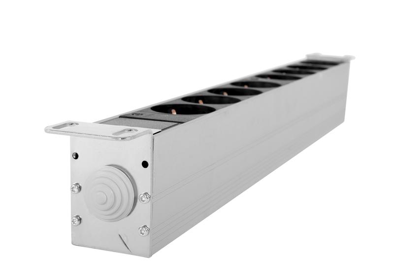  Блок распределения питания R-32-8S-I-440-K 8хSchuko 32А IP20 базов. горизонт. клем. колодка Rem 1478030 фото в каталоге от BTSprom.by