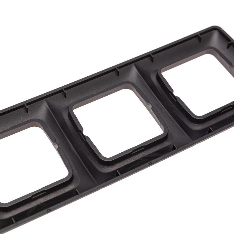  Рамка 4-я горизонтальная DEA черн. метал. Kranz KR-78-0348 фото в каталоге от BTSprom.by