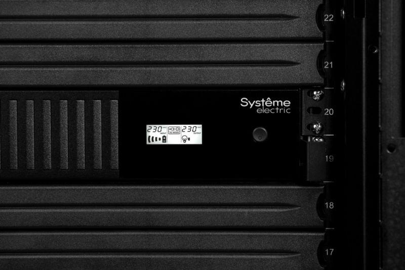  Источник бесперебойного питания Smart-Save SMT SE 1000В.А RM 2U AVR 6 C13 230В SmartSlot SE SMTSE1000RMI2U фото в каталоге от BTSprom.by