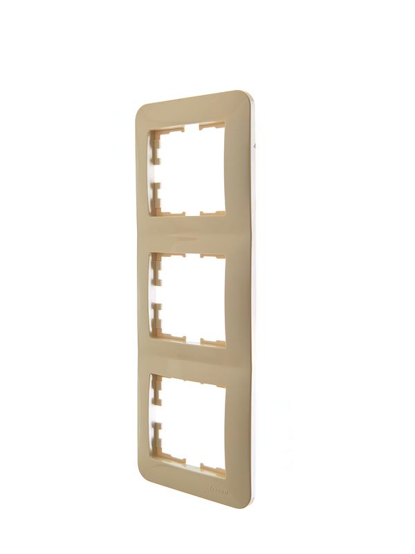  Рамка 3-м ASTI вертикал. крем. LEZARD 7081-0300-153 фото в каталоге от BTSprom.by