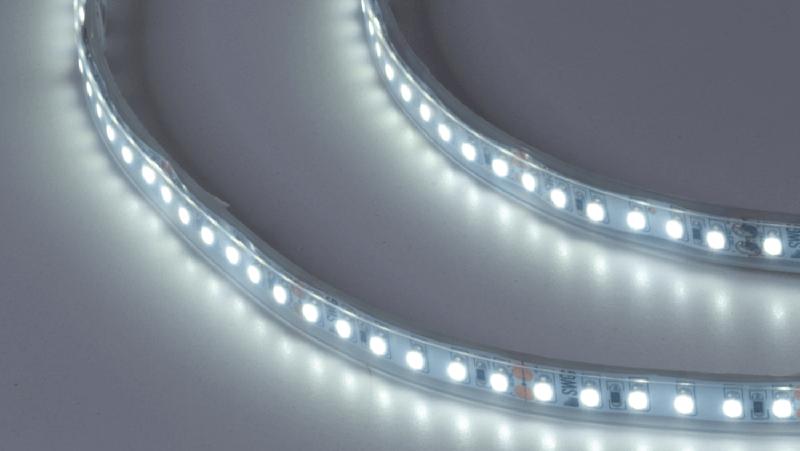лента светодиодная стандарт 3528 120led/м 9.6вт/м холод. бел. 24в ip66 со скотчем 3м (уп.5м) swg standard 00-00014780 от BTSprom.by