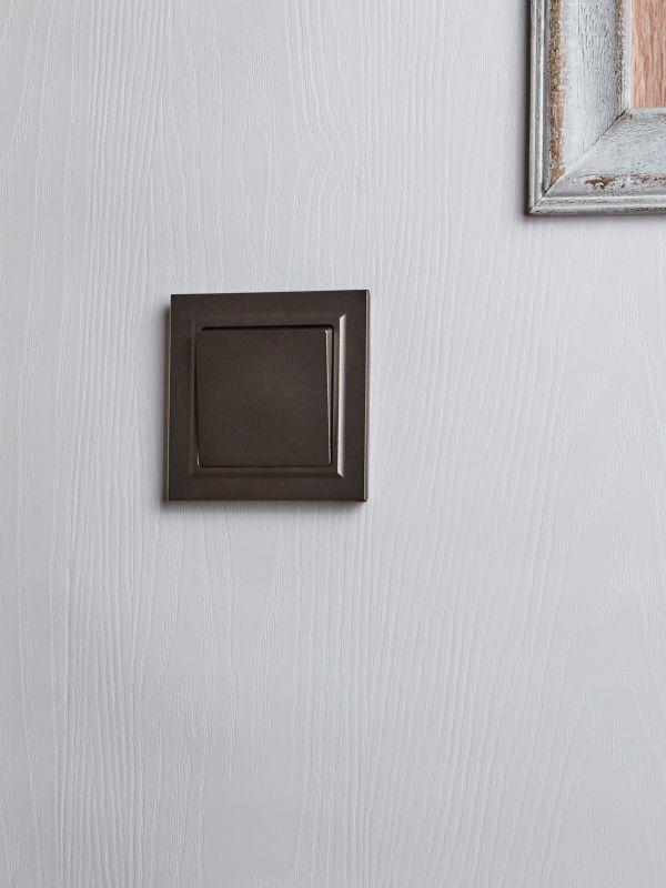  Выключатель 1-кл. СП BRITE ВС10-1-4-БрТБ 10А самовозвратн. механизм бронза IEK BR-V14-0-10-K45 фото в каталоге от BTSprom.by