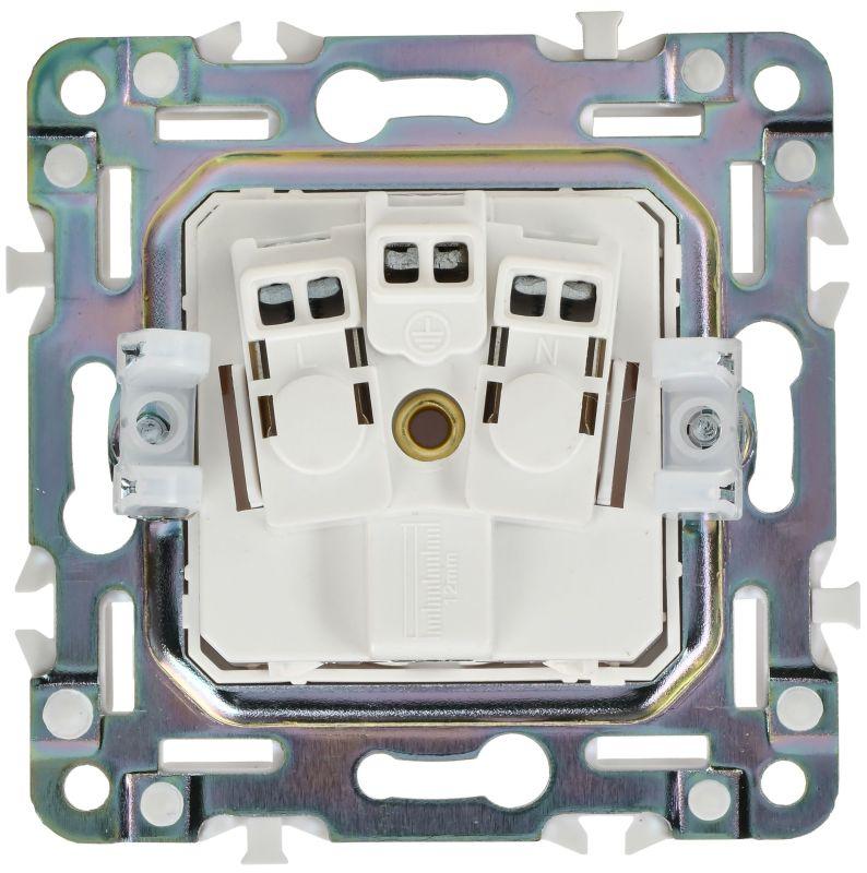  Розетка SKANDY 16А с заземл. без защ. шторок SK-R05W арктич. бел. IEK SK-R11-16-K01 фото в каталоге от BTSprom.by