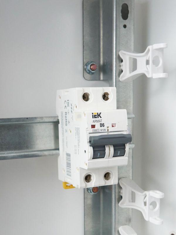  Выключатель автоматический модульный 2п D 6А M10N ARMAT IEK AR-M10N-2-D006 фото в каталоге от BTSprom.by