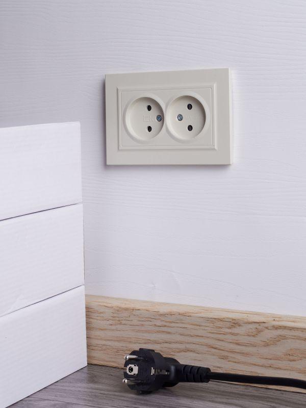  Розетка 2-м СП BRITE РСш12-2-БрКр 10А в сборе без заземл. защ. шторки беж. IEK BR-R23-10-K10-F фото в каталоге от BTSprom.by