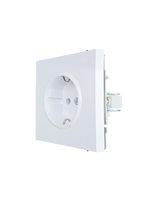  Розетка 1-мест. с/з ПБТ СП ZIMA безвинт. зажим бел. LEZARD 704-0288-122BQC фото в каталоге от BTSprom.by