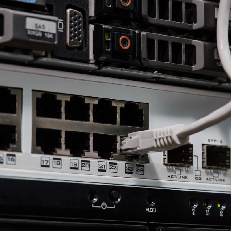  Патч-корд F/UTP кат.5e RJ45-RJ45 LSZH экранир. 0.5м сер. Rexant 18-8001-1 фото в каталоге от BTSprom.by