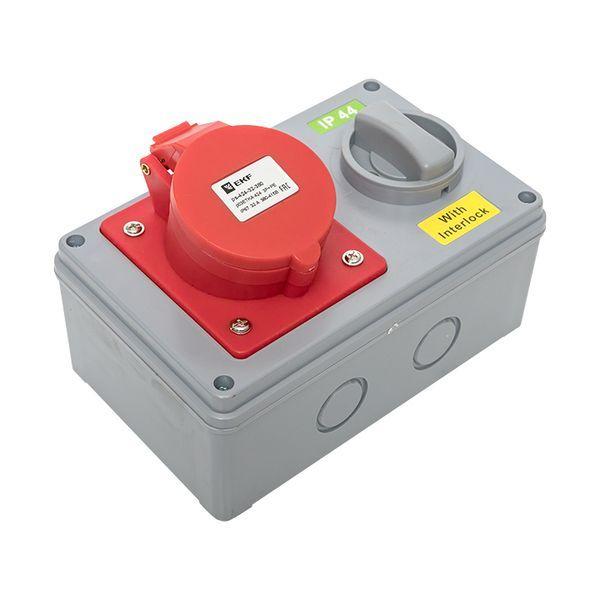  Розетка 1424 3Р+РЕ 32А 380В IP44 с блокировкой и выкл. EKF ps-1424-32-380 фото в каталоге от BTSprom.by