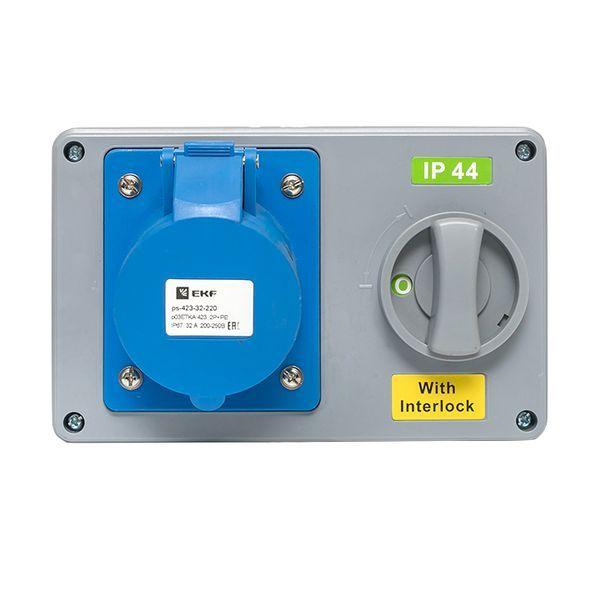  Розетка 1423 2Р+РЕ 32А 220В IP44 с блокировкой и выкл. EKF ps-1423-32-220 фото в каталоге от BTSprom.by