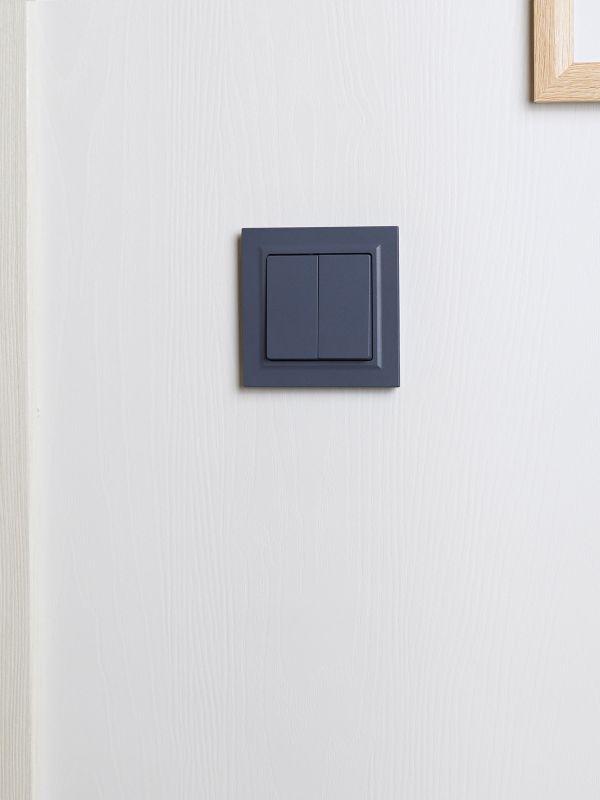  Рамка 1-м IP44 BRITE РУ-1-БрМ-44 маренго IEK BR-M12-44-K35 фото в каталоге от BTSprom.by