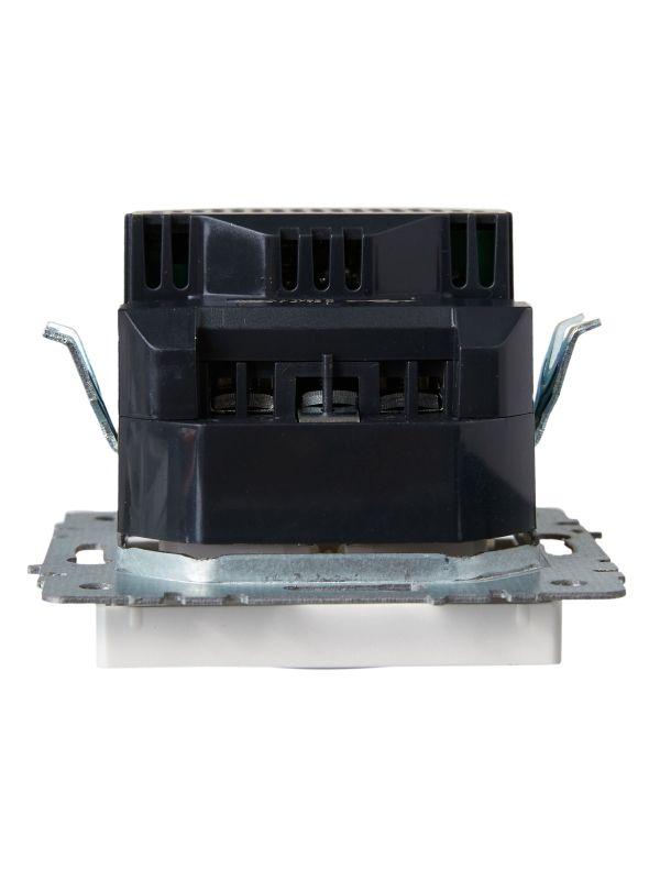  Розетка BRITE РЮш11-1-БрЖ 16А с USB A+C 18Вт с заземл. защ. шторки механизм жемчуж. IEK BR-R14-16-U22-018-K36 фото в каталоге от BTSprom.by