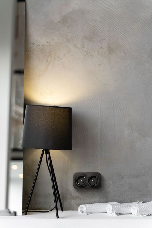  Розетка 2-м ОП Quteo 16А IP20 250В 2х2P+E с заземл. защ. шторки черн. матов. IEK 782475 фото в каталоге от BTSprom.by