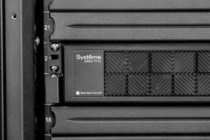  Источник бесперебойного питания Smart-Save Online SRT SE 2кВ.А XL RT2U 230В 8C13 SmSlot NC кртк SE SRTSE2000RTXLISH-NC фото в каталоге от BTSprom.by