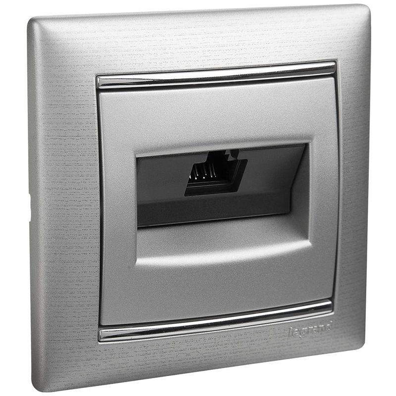  Розетка компьютерная 1-м СП Valena RJ45 кат.6 UTP на захватах механизм алюм. IEK 770246 фото в каталоге от BTSprom.by