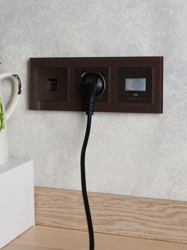  Розетка BRITE РЮш11-1-БрТБ 16А с USB A+C 18Вт с заземл. защ. шторки темн. механизм бронза IEK BR-R14-16-U22-018-K45 фото в каталоге от BTSprom.by