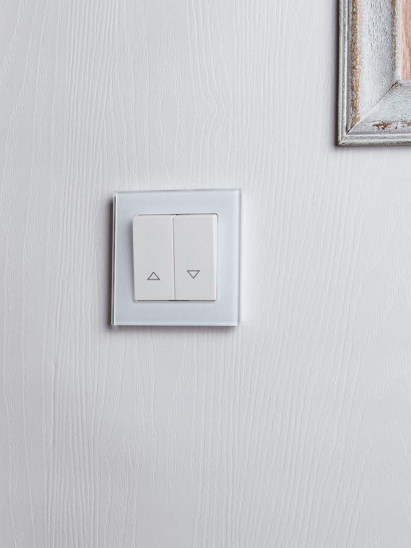  Выключатель жалюзи СП BRITE ВС10-1-5-БрБ 10А механизм бел. IEK BR-V15-0-10-K01 фото в каталоге от BTSprom.by