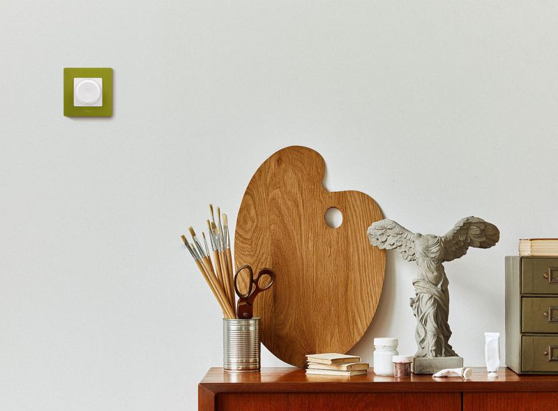  Механизм светорегулятора поворотного СП Etika 300Вт без нейтрали бел. IEK 672219 фото в каталоге от BTSprom.by