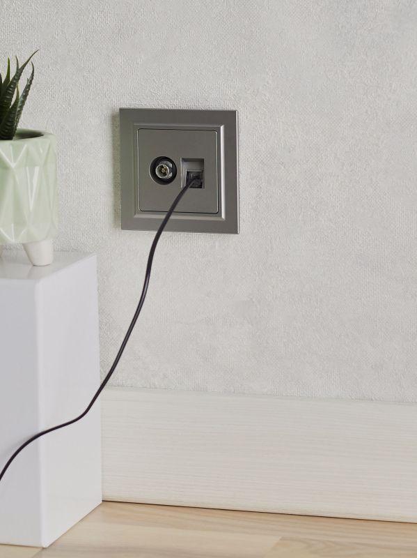  Розетка компьютерная + телевизионная 2-м Brite РТВ/РК12-БрС RJ45 кат.5E + TV механизм сталь IEK BR-AK20-1-K46 фото в каталоге от BTSprom.by