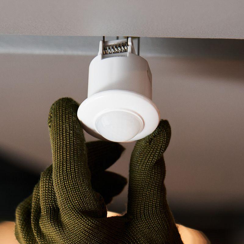  Датчик движения точечный ДДТ 02 360град. 500Вт 10-2000Лк 6м 10-420сек Rexant 11-9207 фото в каталоге от BTSprom.by