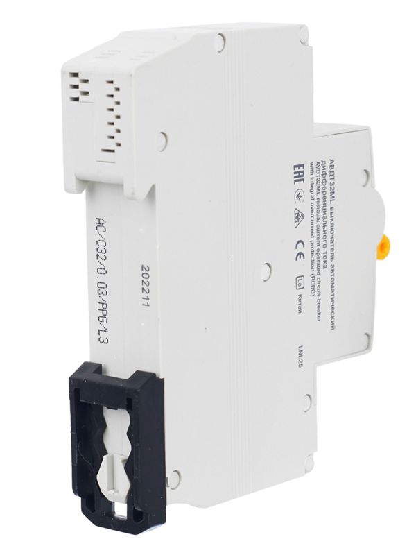  Выключатель автоматический дифференциального тока C 32А 30мА АВДТ32МL KARAT IEK MVD12-1-032-C-030 фото в каталоге от BTSprom.by