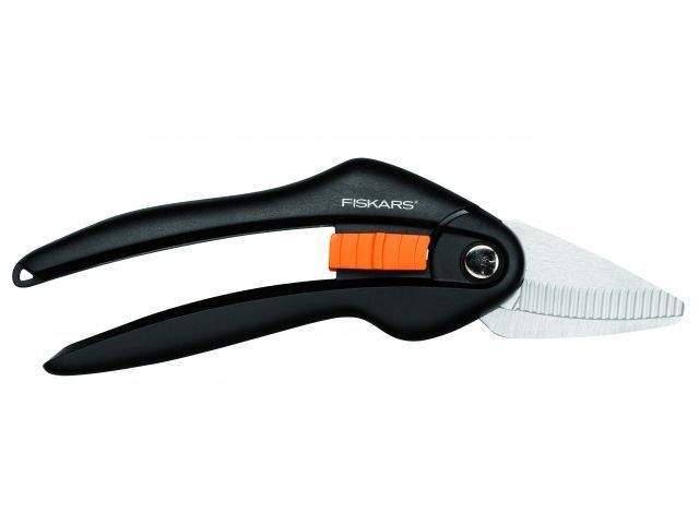 ножницы универсальные sp28 single step fiskars (лезвие - углеродистая сталь. для резки различный материалов. не для резки растений.) от BTSprom.by