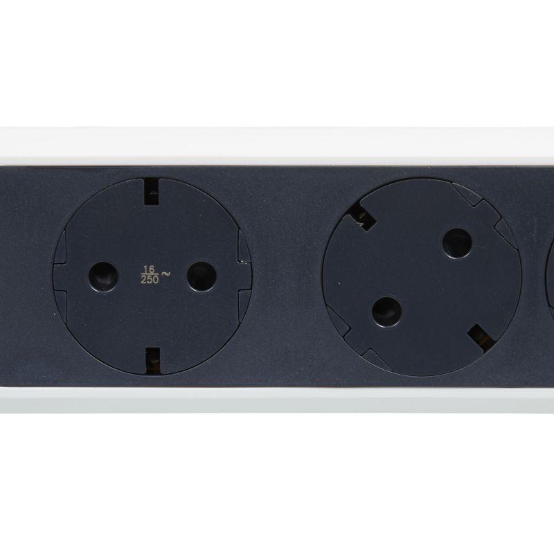 удлинитель 6х3м 16а ip20 комфорт 6х2p+e с поворотн. осн. бел./черн. leg 694539 от BTSprom.by