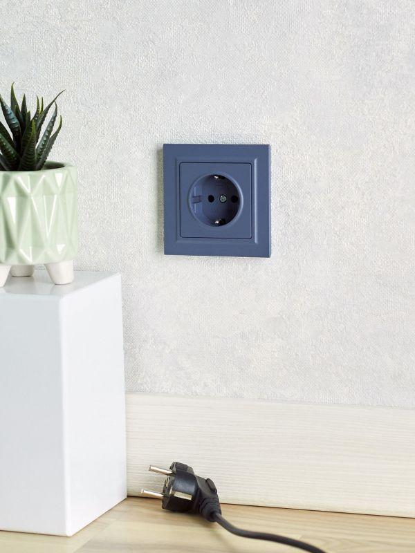  Розетка 1-м СП BRITE РС11-1-0-БрМ 16А с заземл. без защ. шторки механизм маренго IEK BR-R11-16-K35 фото в каталоге от BTSprom.by