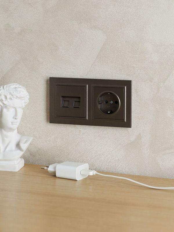  Рамка 2-м BRITE РУ-2-БрТБ бронза IEK BR-M22-K45 фото в каталоге от BTSprom.by