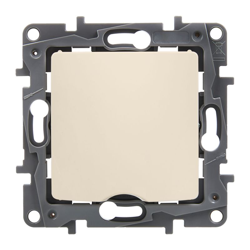  Вывод кабеля СП Etika с зажимом для кабеля механизм сл. кость IEK 672329 фото в каталоге от BTSprom.by