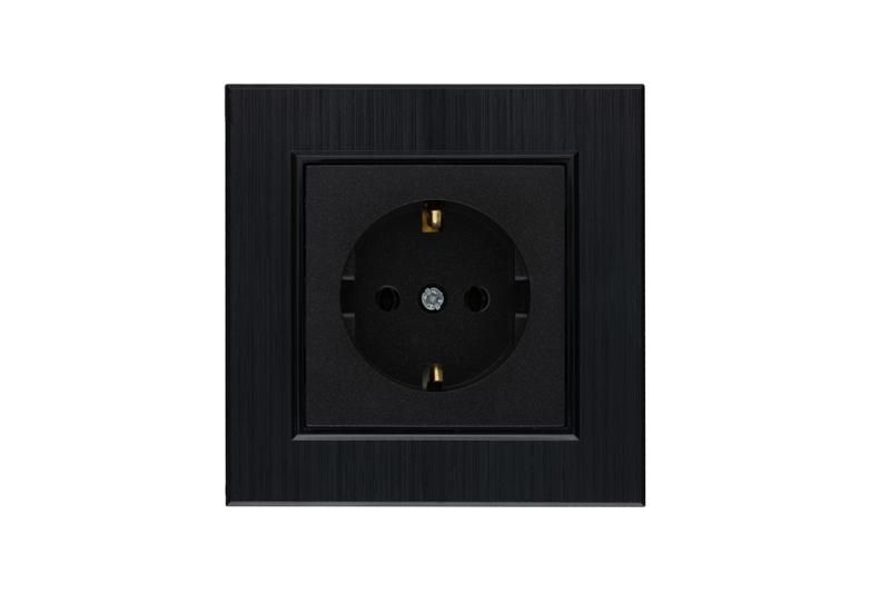 розетка 1-м karea line star с заземл. чер. makel 86054028 от BTSprom.by