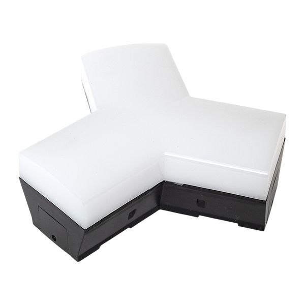  Коннектор фигурный для светодиод. линейных светильников ДБО-Y 10Вт 6500К IP20 черн. LUMA EKF LBL-Y-10-B-6500 фото в каталоге от BTSprom.by