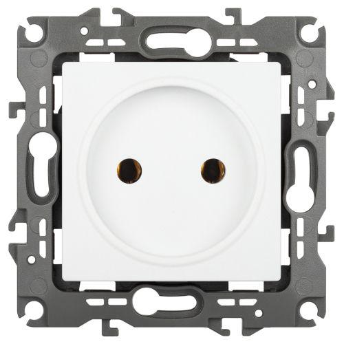 розетка 1-м эра12 12-2105-01м 16а 250в 2p бел. матов. эра б0065704 от BTSprom.by